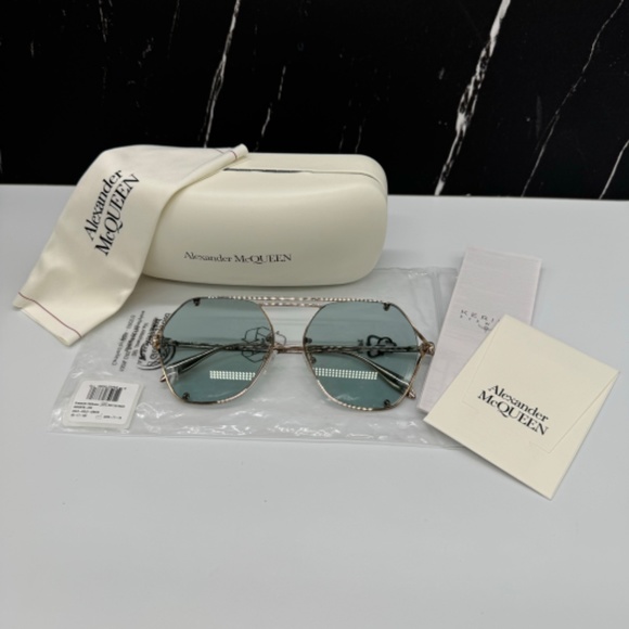 NEW  ALEXANDER MCQUEEN WOMEN SILVER BLUE SUNGLASSES - Picture 13 of 13